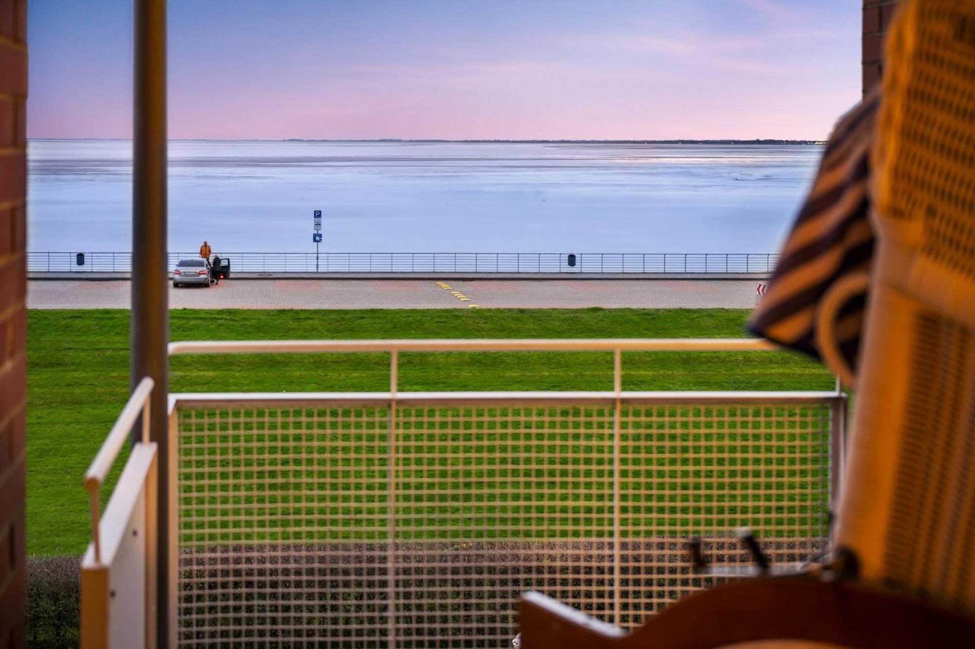 Strand-Apartment, Strandkorb, Meeresrauschen, Parkplatz Wilhelmshaven Kültér fotó